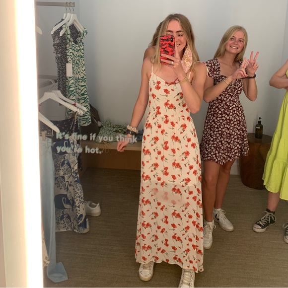 Reformation Sylvie Maxi Dress in Jubilee print - Picture 5 of 5